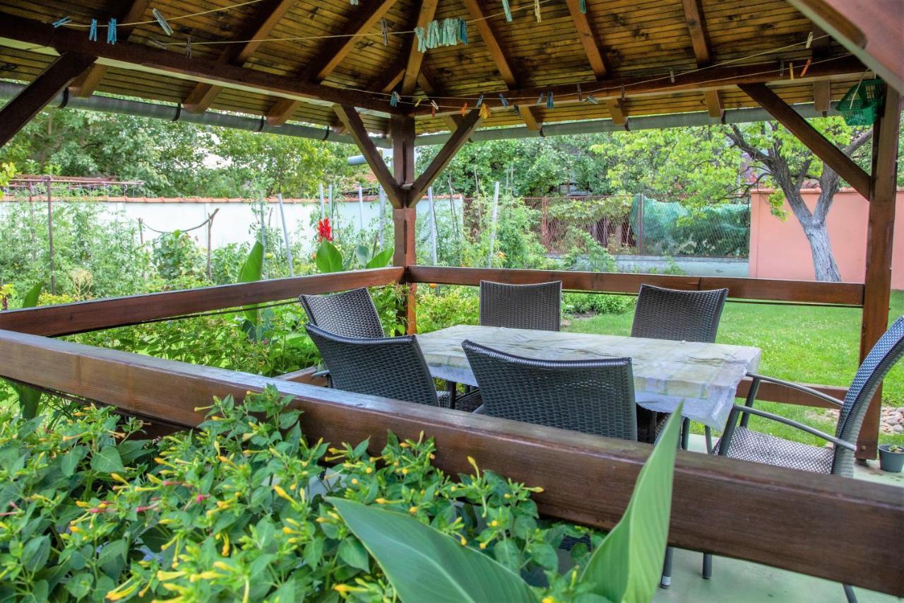 Garden Apartment Subotica Eksteriør bilde